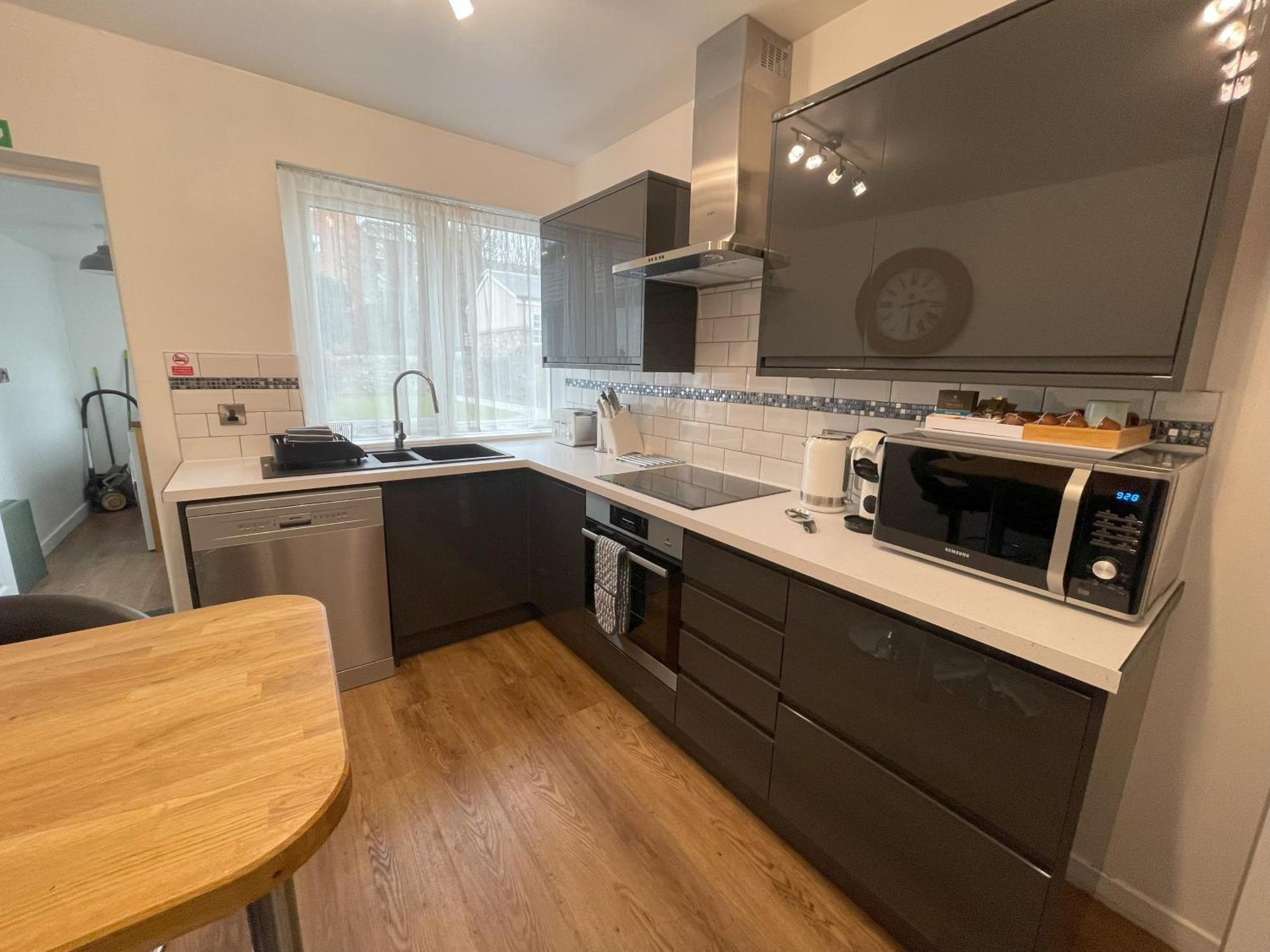 Dunperrogh Apartment *