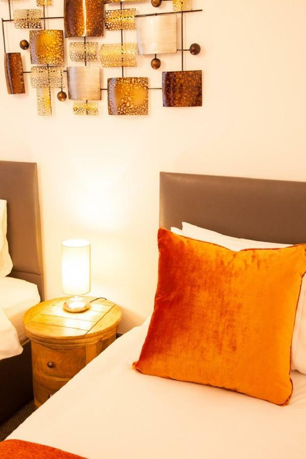 Dunperrogh Apartment *